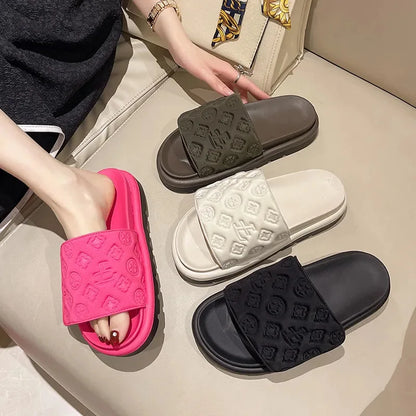 Ladies Magic Sticker Flat Slippers Summer New Designer Luxury Sandals for Women Elegant Home Flat Slippers Zapatos De Mujer
